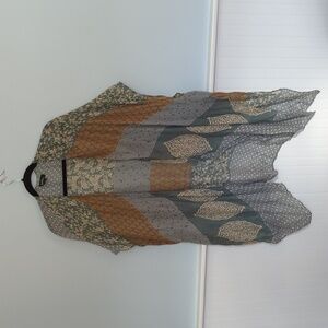 Nicole Miller Green and Gold Scarf Wrap